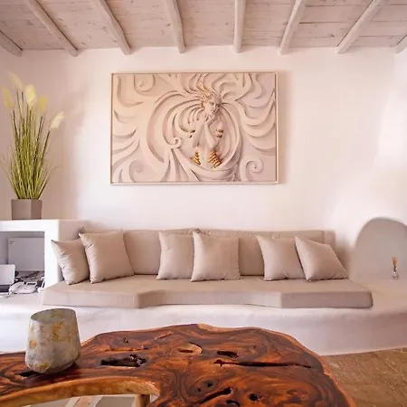 Nuera * Mykonos Town