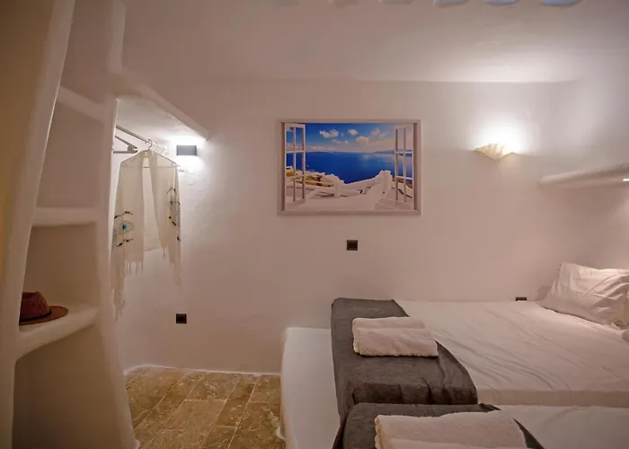 Nuera * Mykonos Town